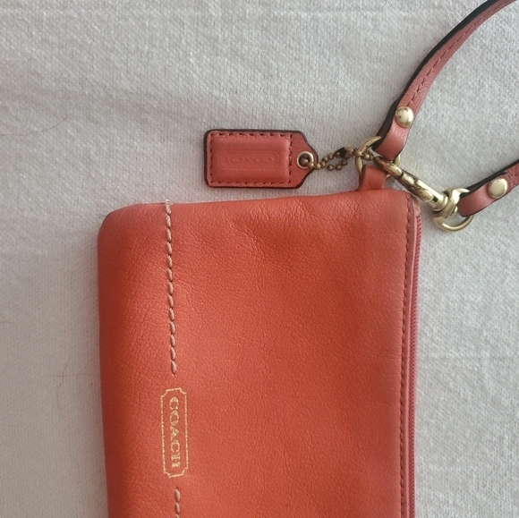 Coach Park Wallet Wristlet NWOT - Picture 4 of 7